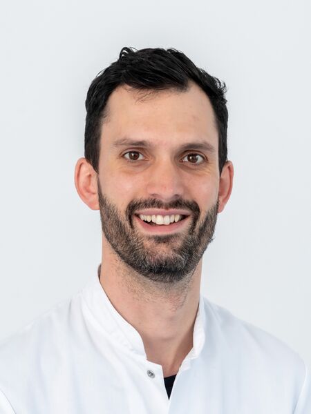 File:Foto Weidlich Simon.jpg